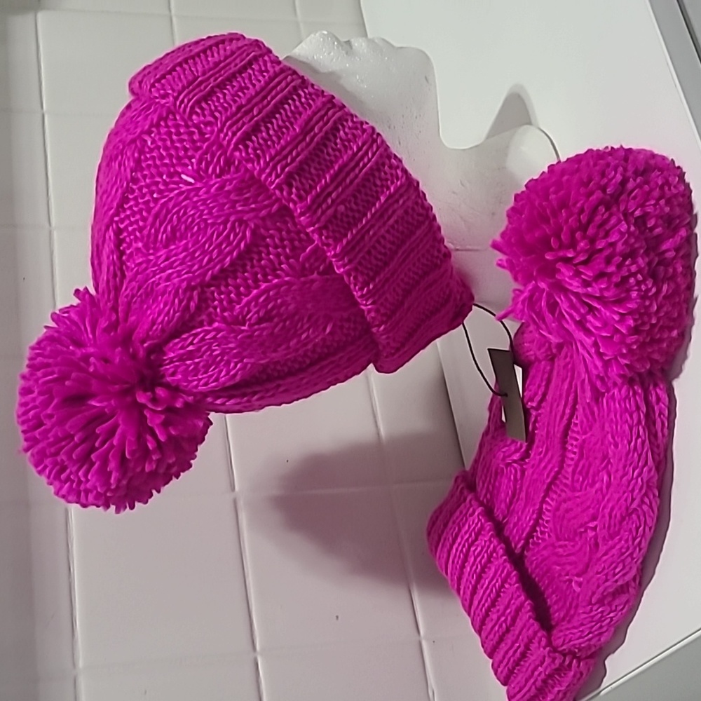 Nordstrom Modena pom pom cable knit beanie hat fuchsia essential cold weather OS